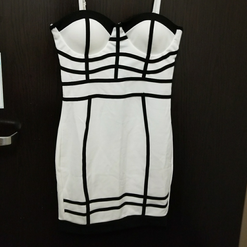 Forever 21 bodycon spaghetti strap dress